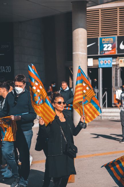 谁更强?世界第一中锋之战:哈里凯恩VS哈兰德